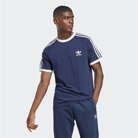 adidas adicolor shirt